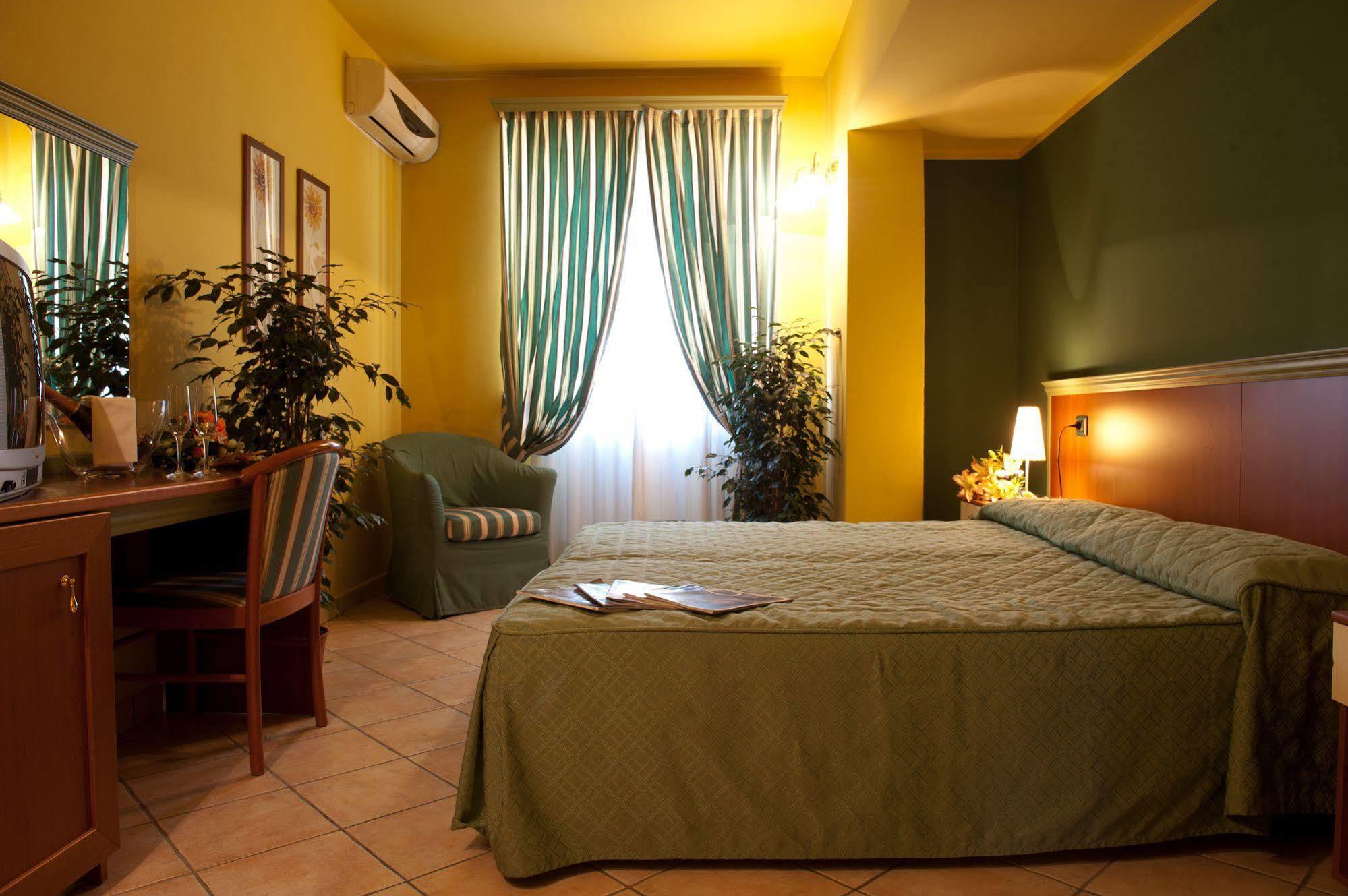 Villa Giglio Arsago Seprio Exterior foto